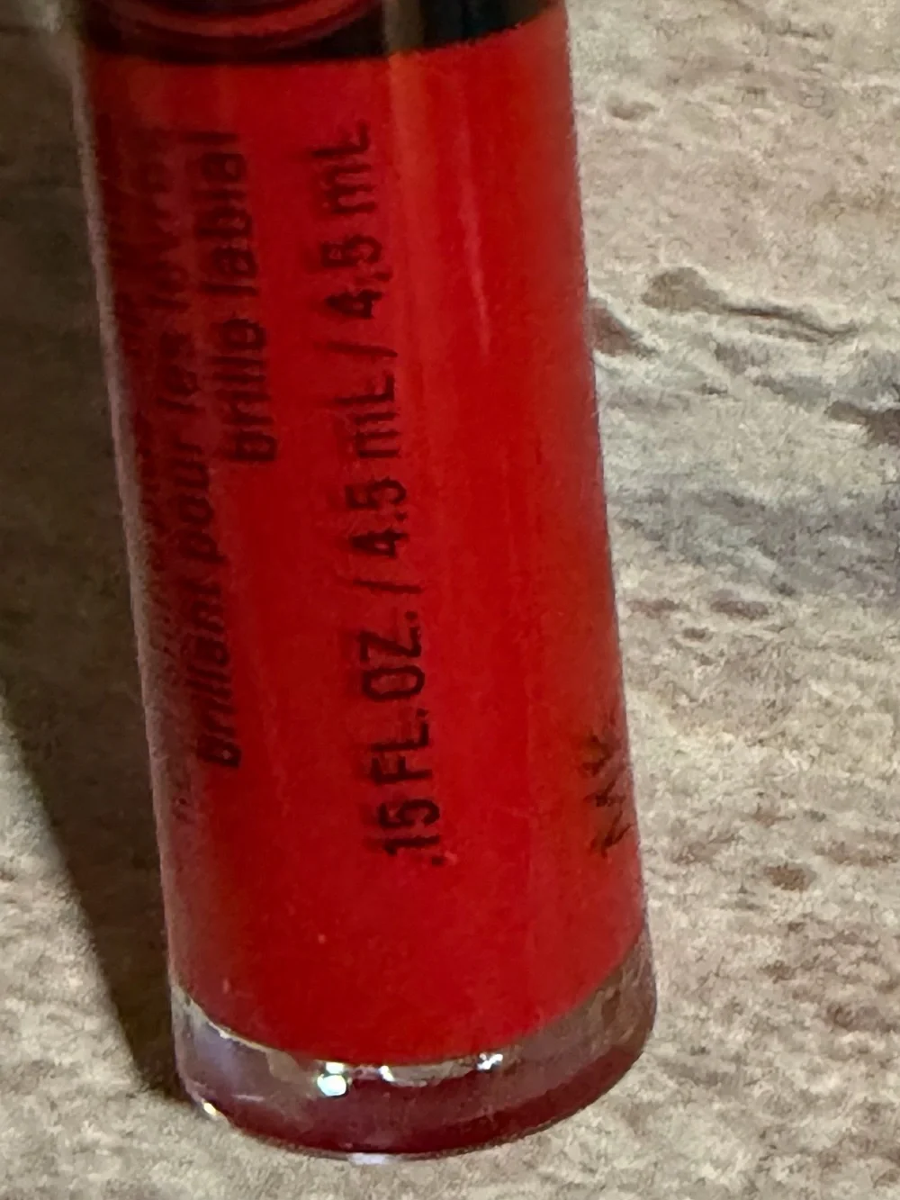 Mary Kay Rock ‘N’ Red 2T05 Red Nourishing Plus Lip Gloss